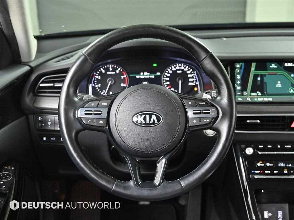 Kia K7 — photo 13