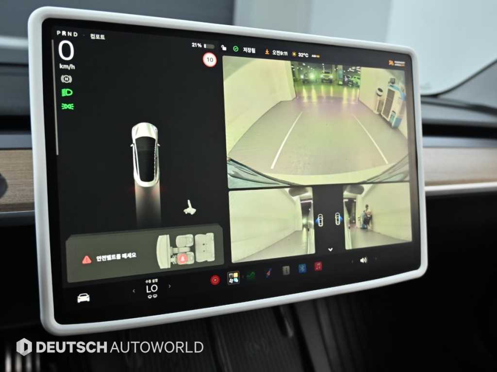 Tesla Model 3 — photo 15