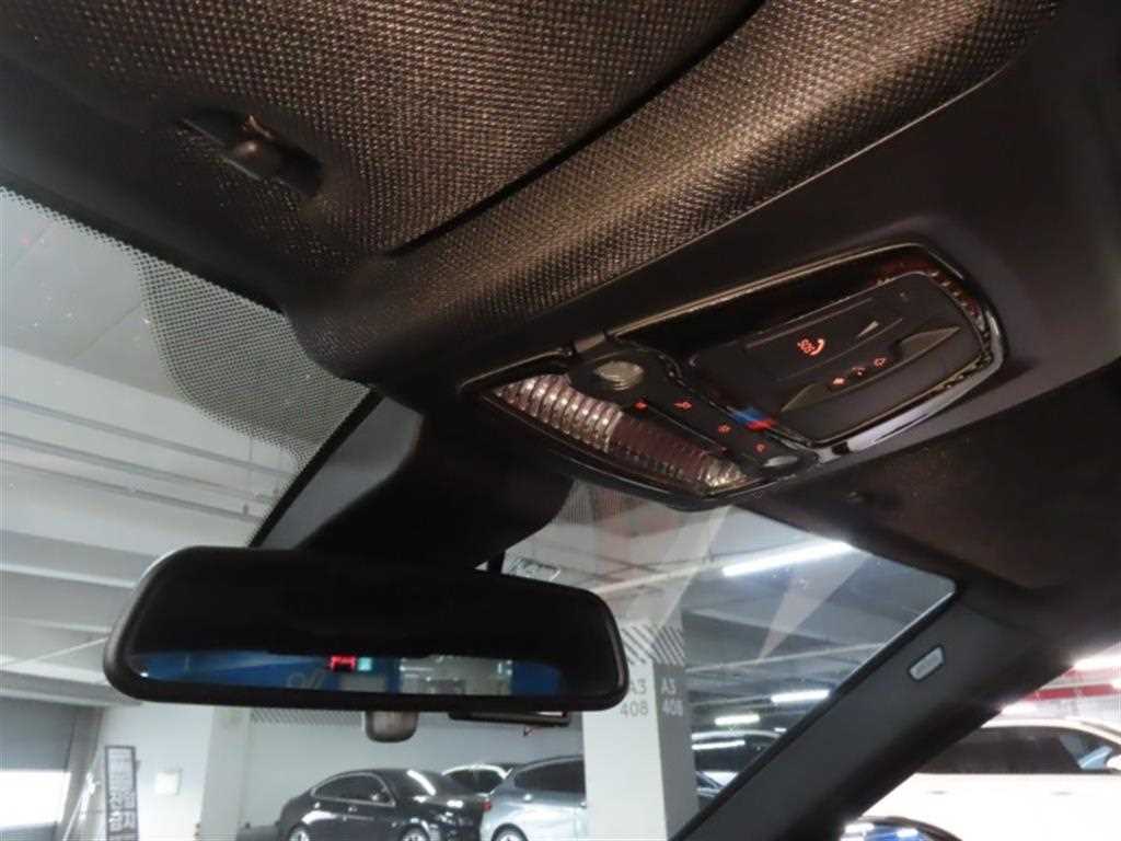 BMW M5 — photo 10