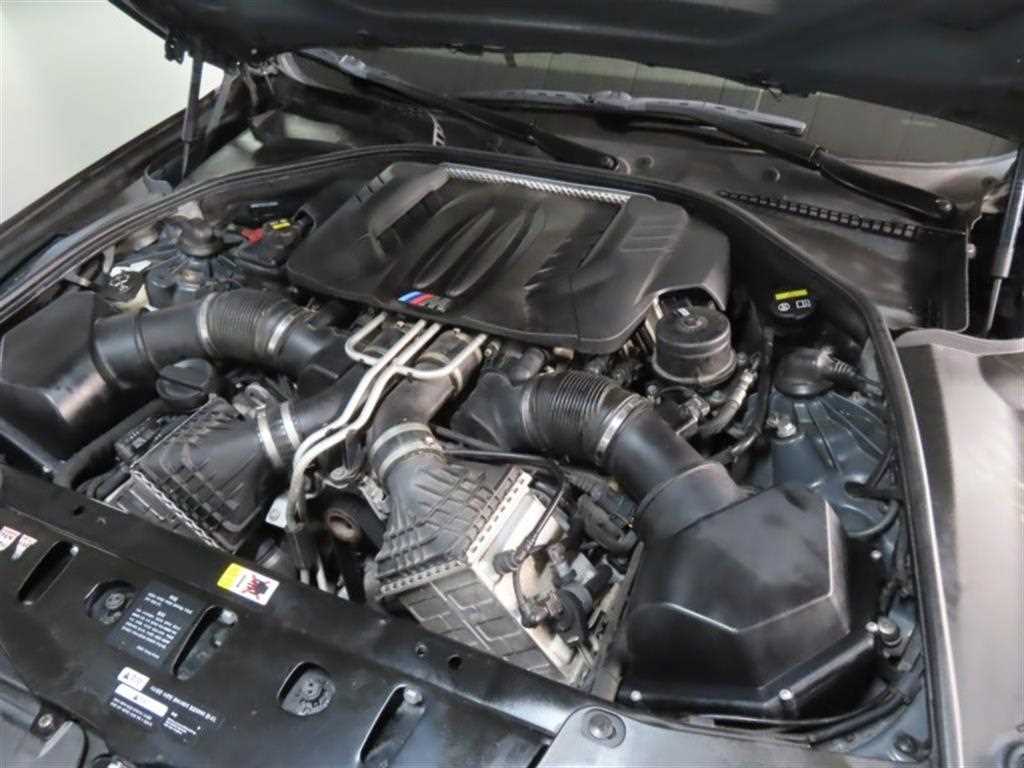 BMW M5 — photo 20