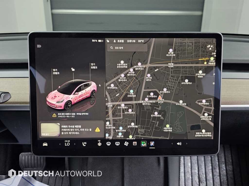 Tesla Model 3 — photo 14