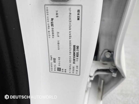 Tesla Model 3 — photo 20