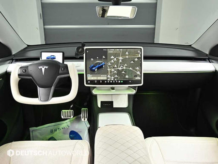 Tesla Model Y — photo 07
