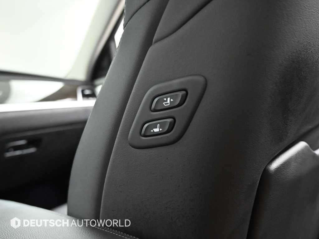 Genesis G80 — photo 18