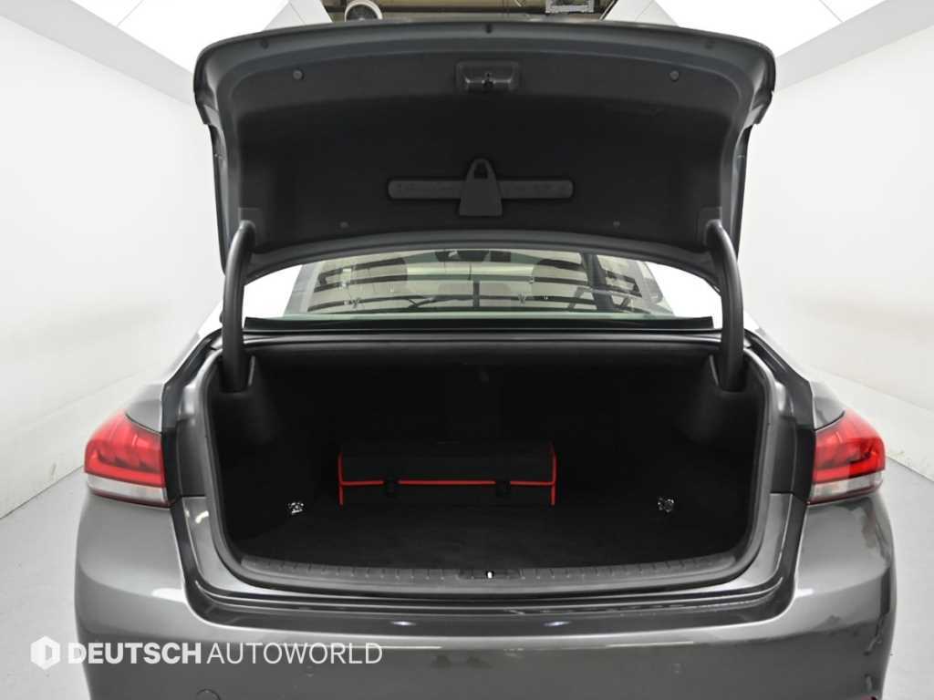 Genesis G80 — photo 19