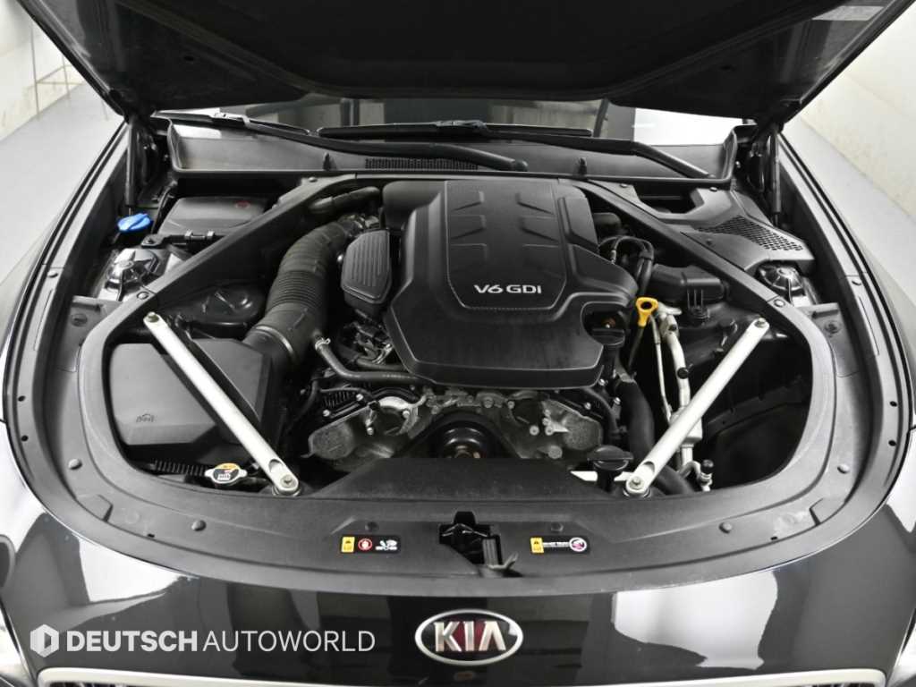 Kia K9 — photo 06