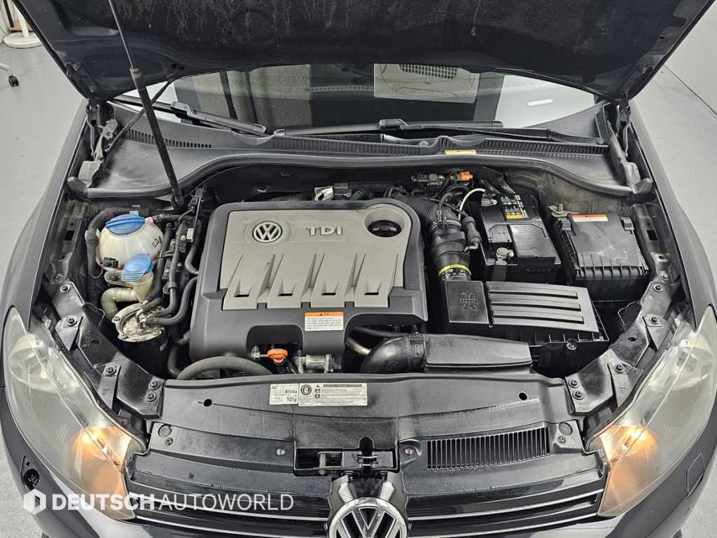 Volkswagen Golf — photo 06