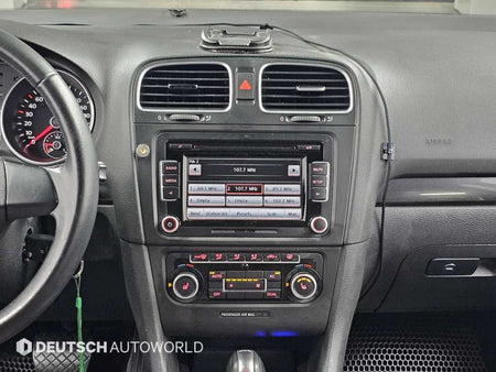 Volkswagen Golf — photo 14
