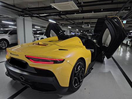 Maserati MC20 — photo 08