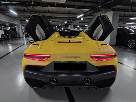 Maserati MC20 — photo 09