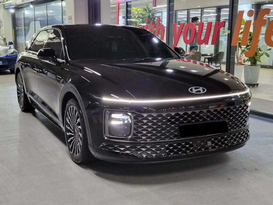 Hyundai Grandeur — photo 01