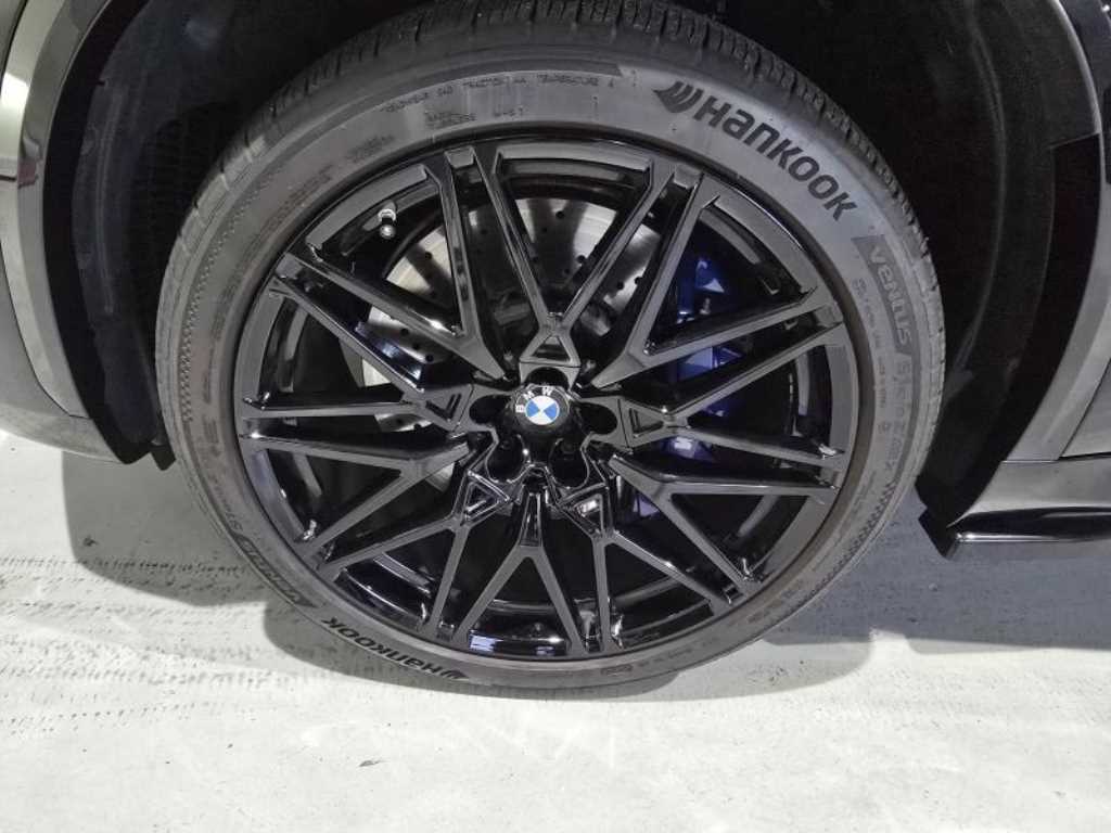 BMW X5M — photo 18