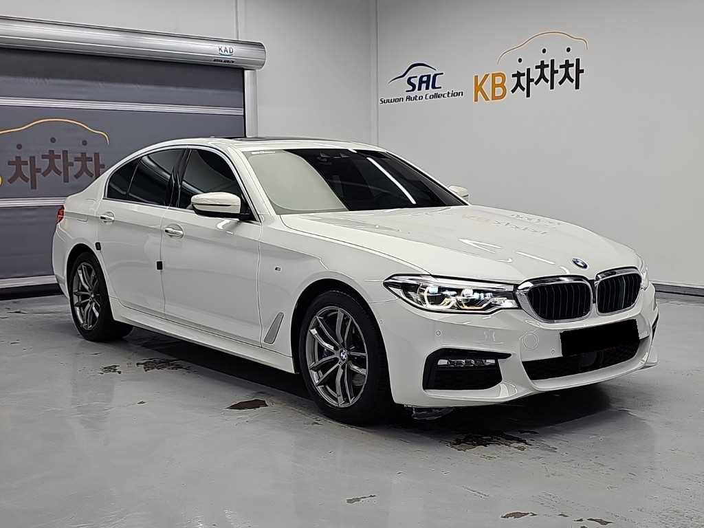 BMW 5-Series — photo 04