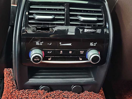 BMW 5-Series — photo 13