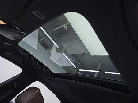 BMW 5-Series — photo 14