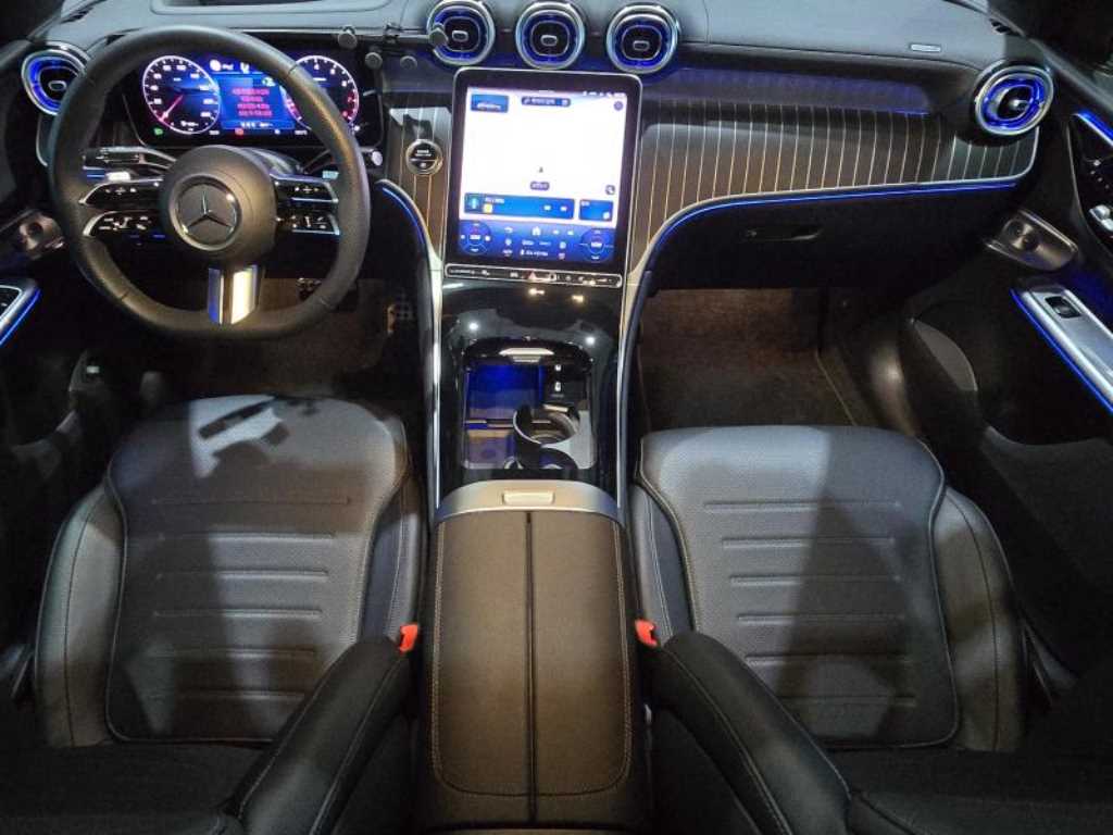 Mercedes-Benz GLC-Class — photo 07