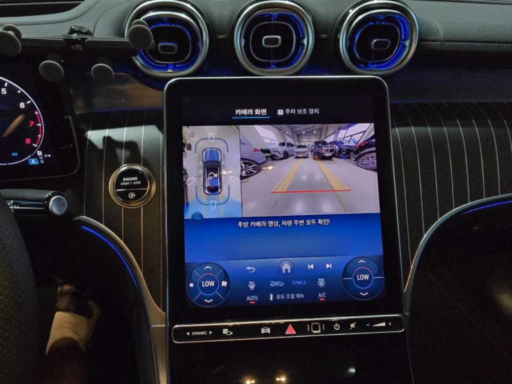 Mercedes-Benz GLC-Class — photo 11