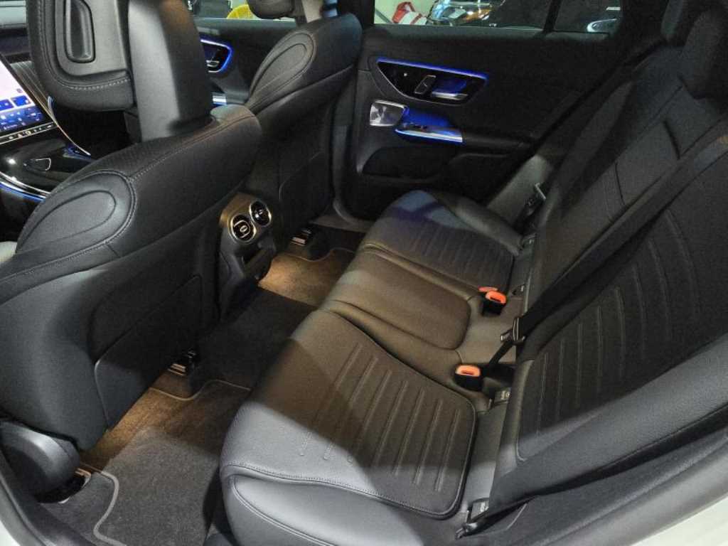 Mercedes-Benz GLC-Class — photo 13