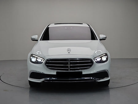 Mercedes-Benz E-Class — photo 02