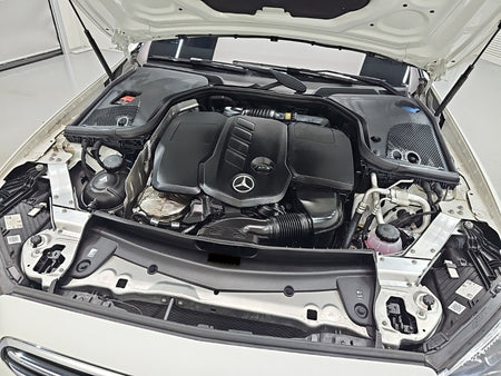 Mercedes-Benz E-Class — photo 05