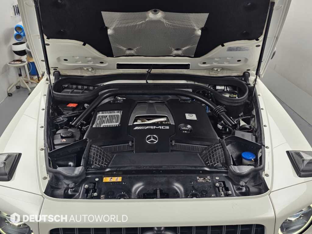 Mercedes-Benz G-Class — photo 06