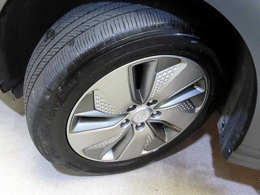 Hyundai Kona — photo 20