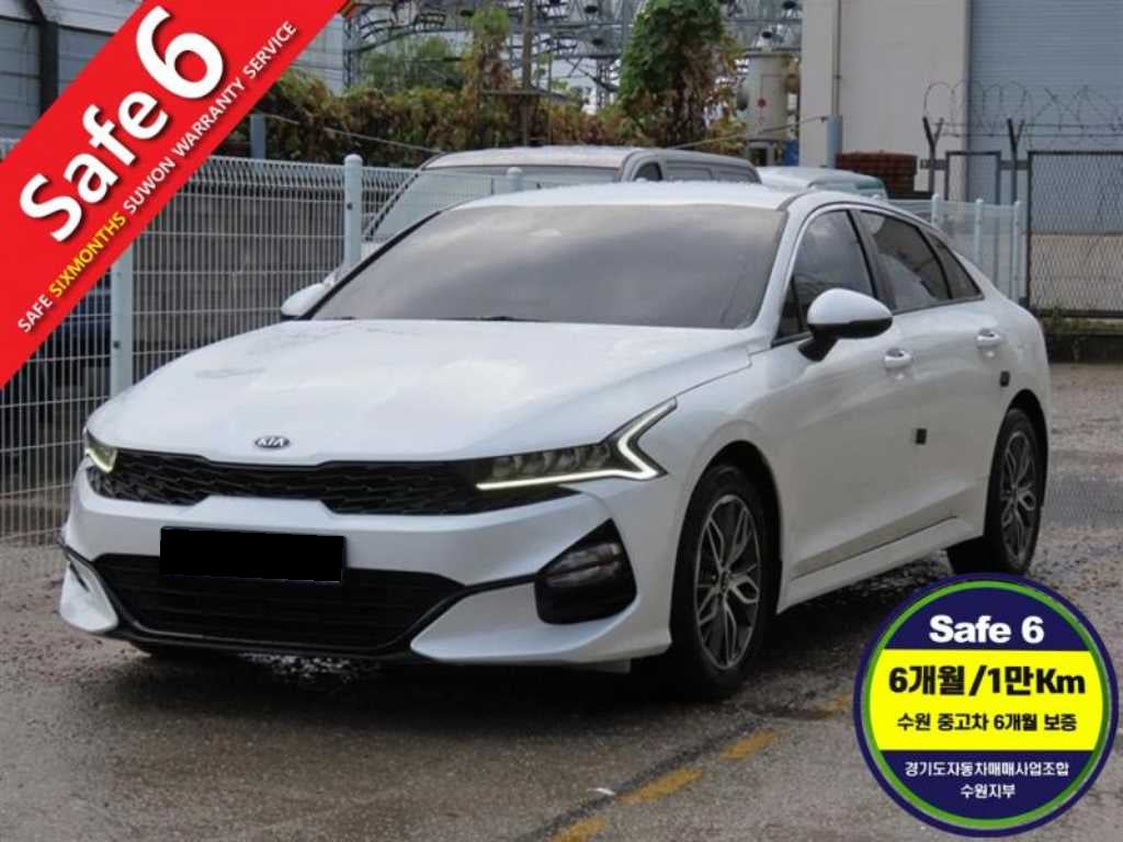 Kia K5 — photo 01