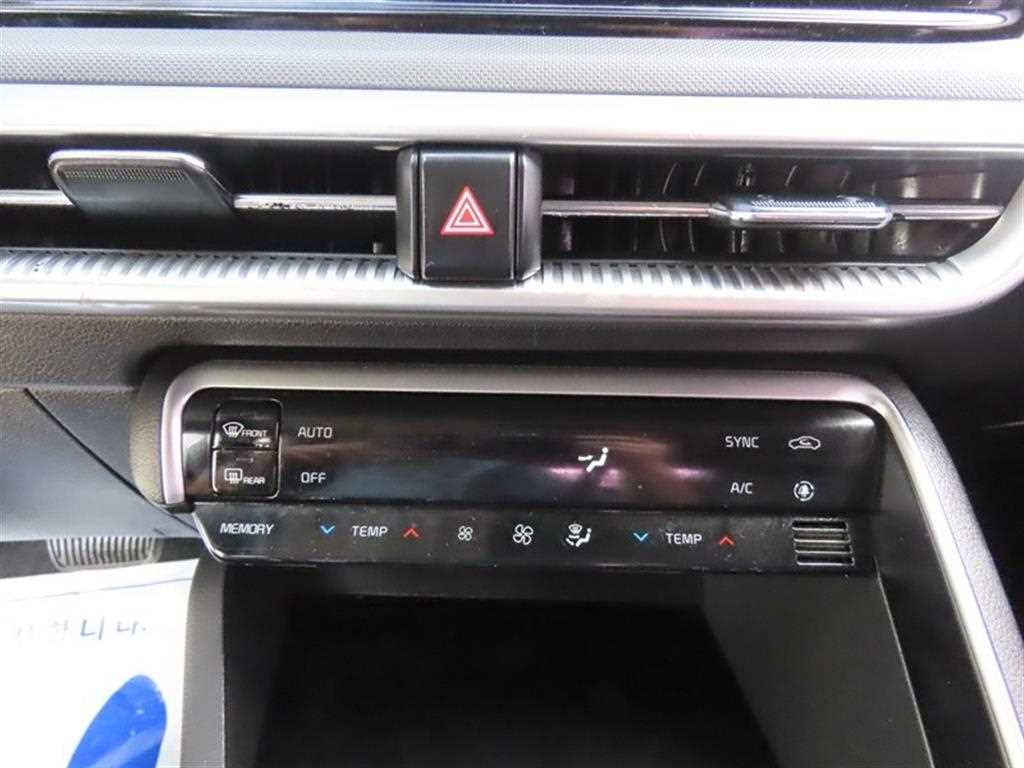 Kia K5 — photo 16