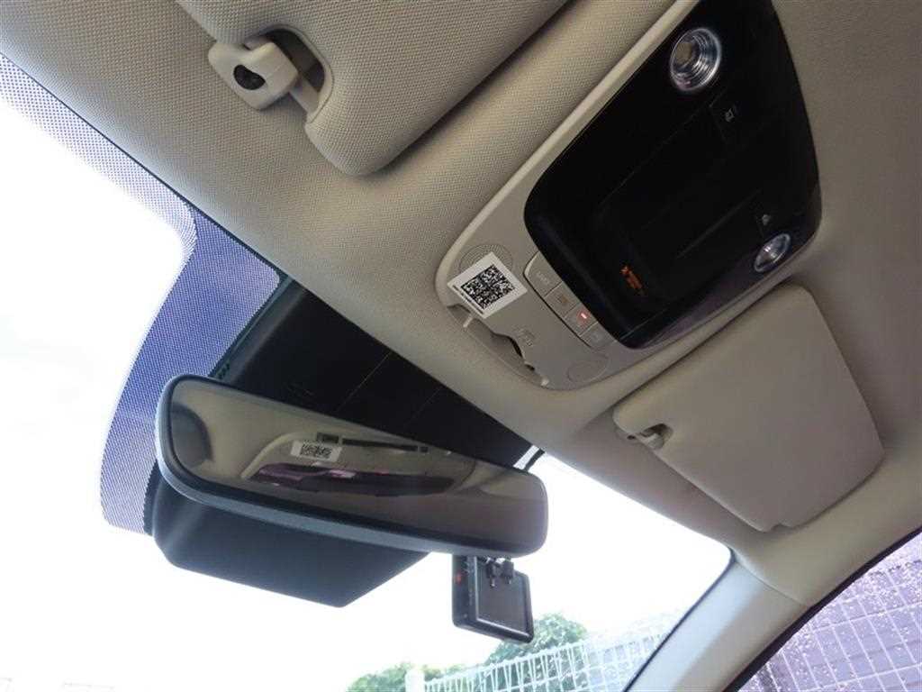 Kia K5 — photo 18