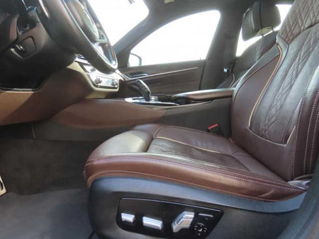 BMW 5-Series — photo 16