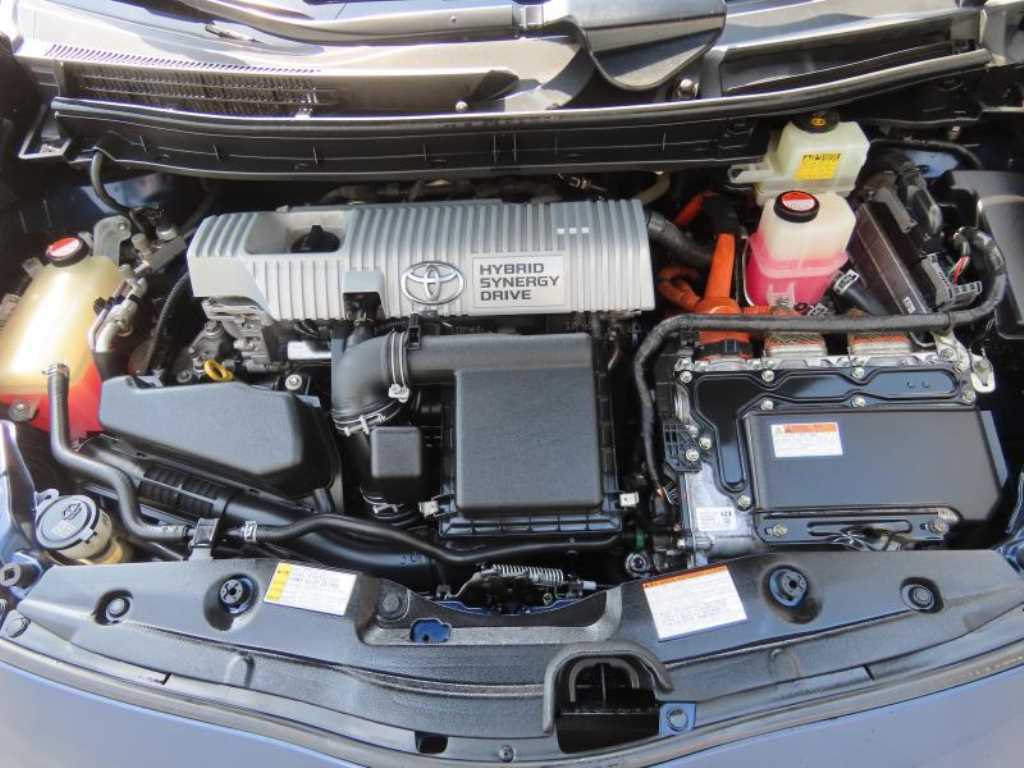 BMW 5-Series — photo 19