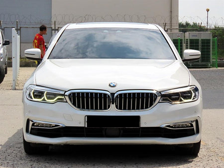 BMW 5-Series — photo 01