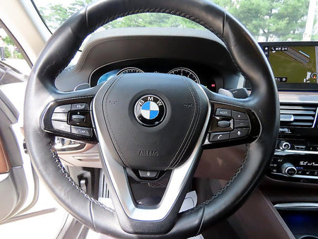 BMW 5-Series — photo 08