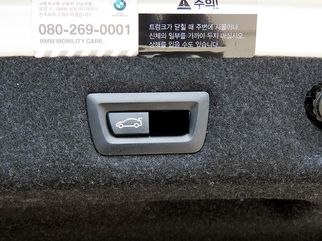 BMW 5-Series — photo 17