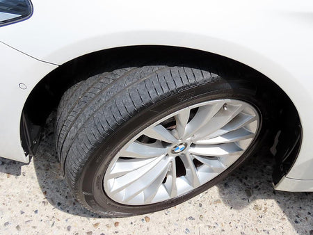 BMW 5-Series — photo 20