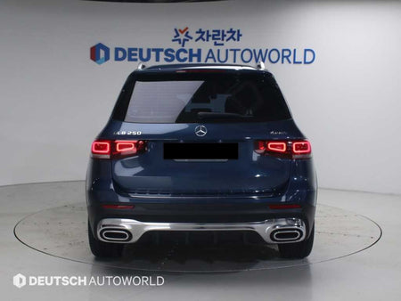 Mercedes-Benz GLB-Class — photo 04