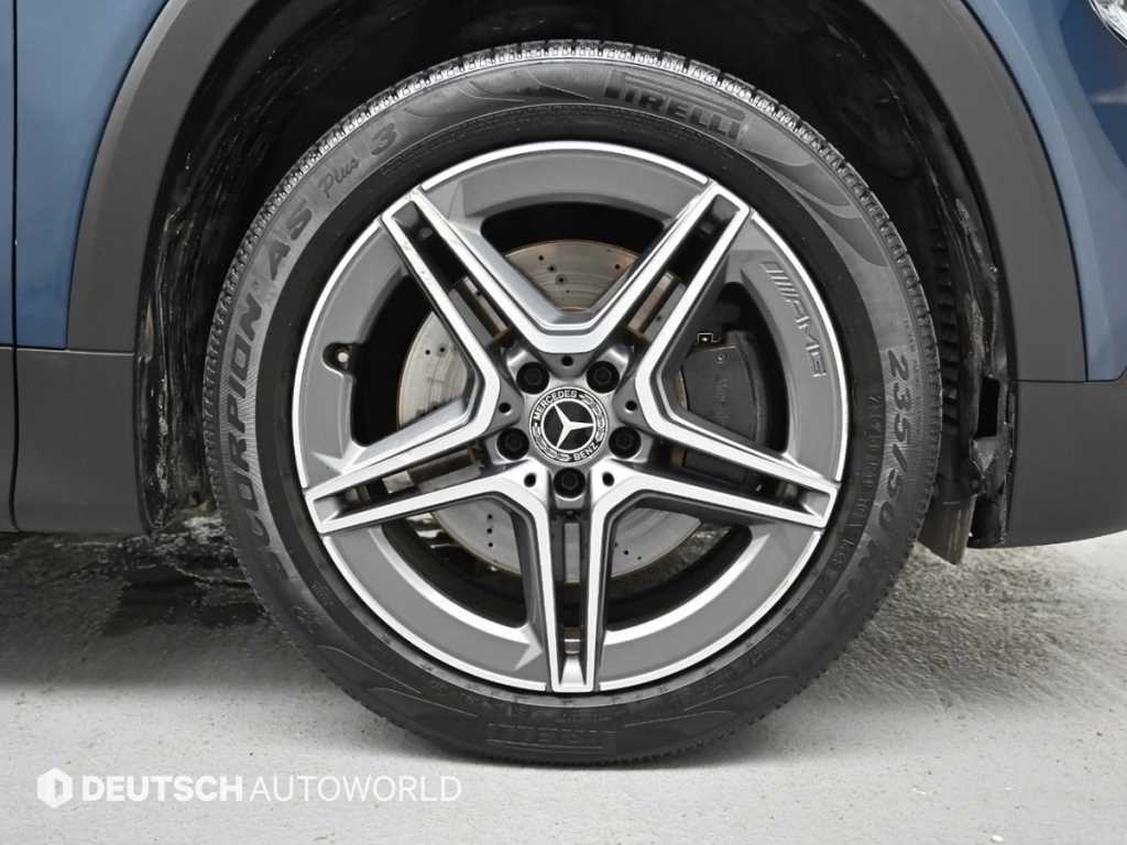 Mercedes-Benz GLB-Class — photo 05
