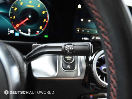 Mercedes-Benz GLB-Class — photo 09