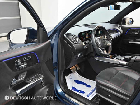 Mercedes-Benz GLB-Class — photo 11