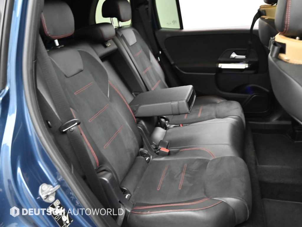 Mercedes-Benz GLB-Class — photo 12