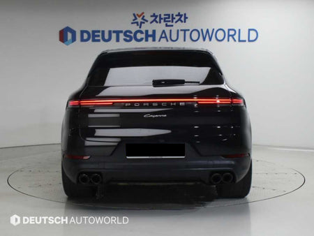 Porsche Cayenne — photo 04