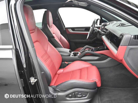 Porsche Cayenne — photo 10