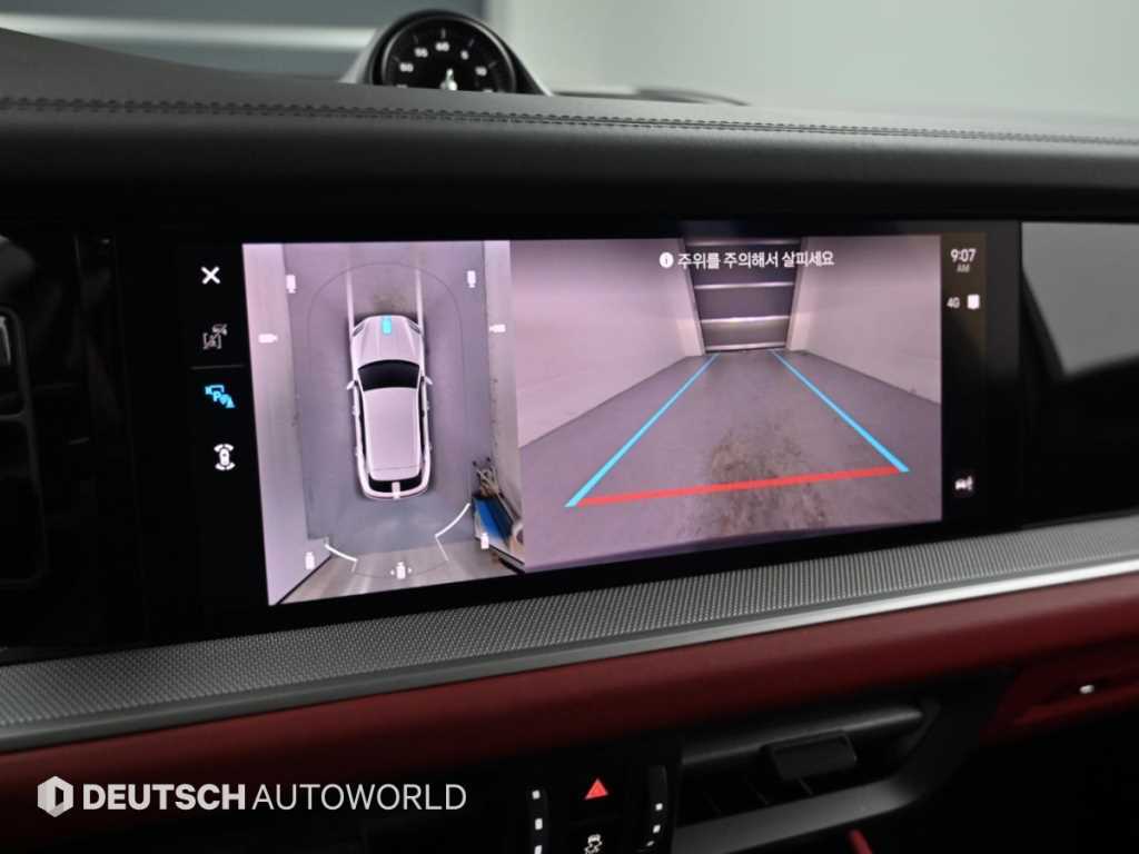 Porsche Cayenne — photo 15