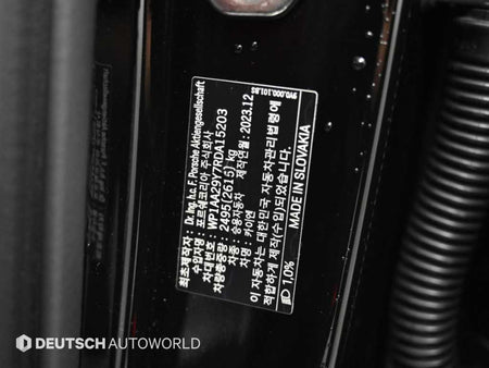 Porsche Cayenne — photo 19