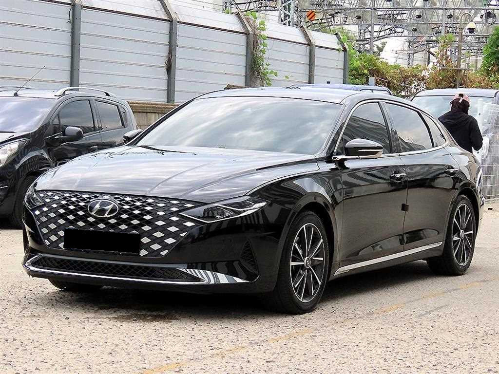 Hyundai Grandeur — photo 02