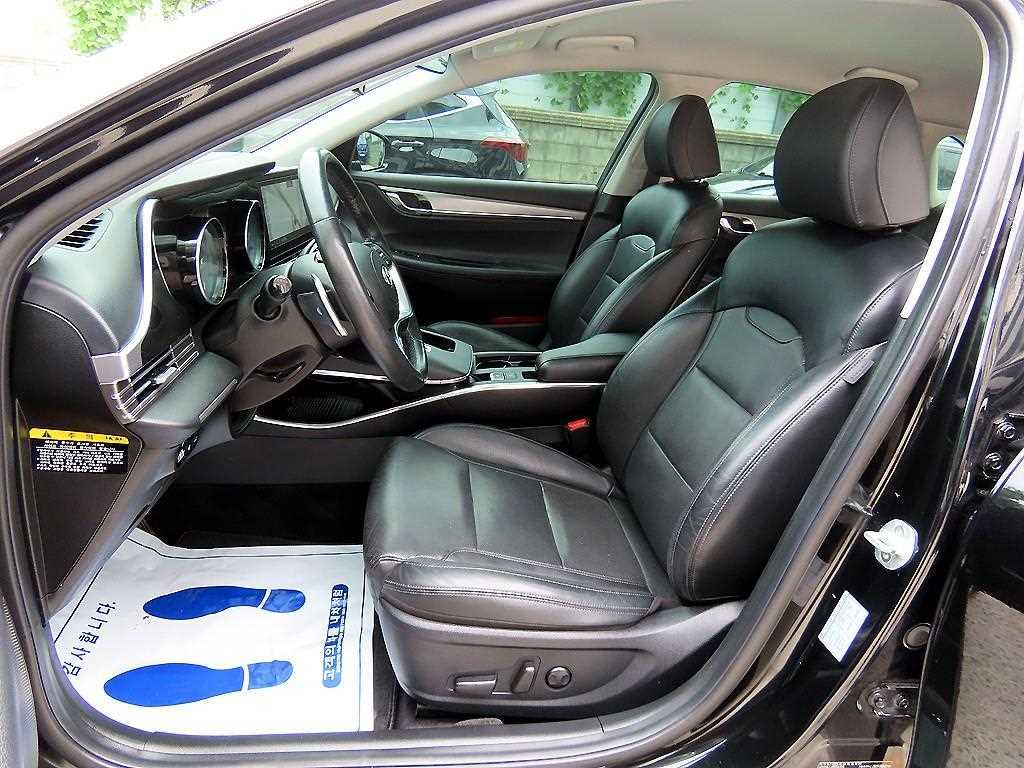 Hyundai Grandeur — photo 05
