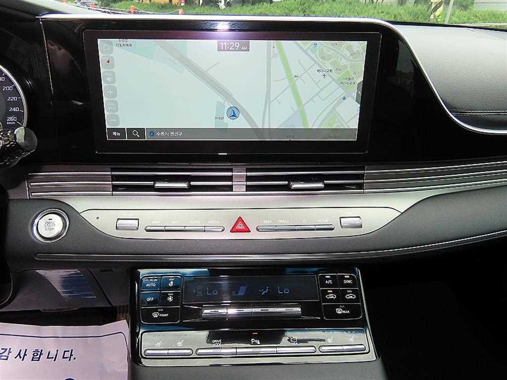 Hyundai Grandeur — photo 14
