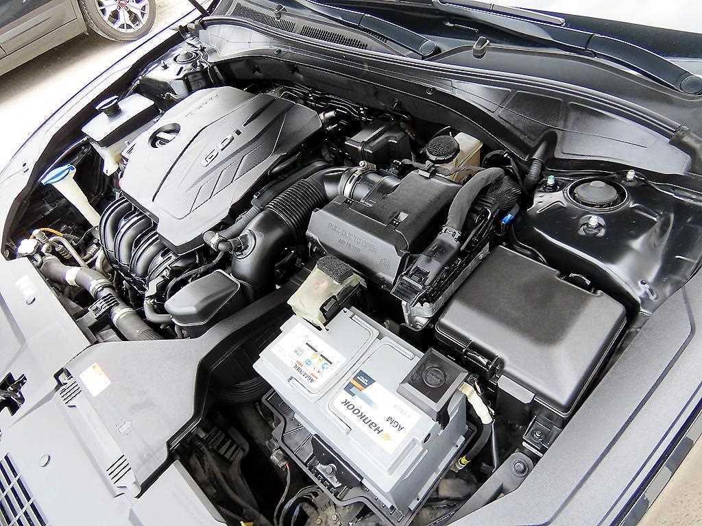 Hyundai Grandeur — photo 19