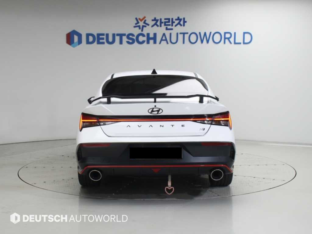 Hyundai Avante — photo 04