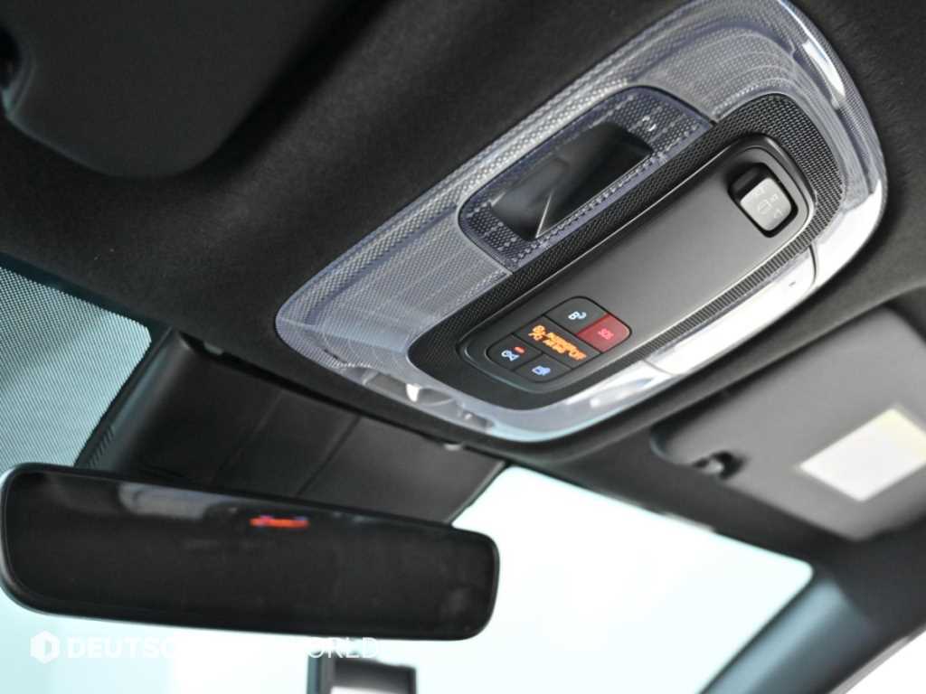 Hyundai Avante — photo 18